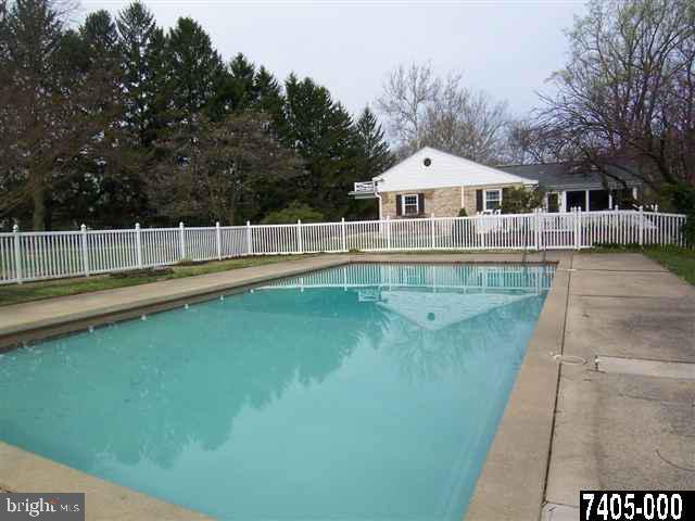 207 Haines Road York, PA 17402 - Photo 24 of 25 Gallery Image 24