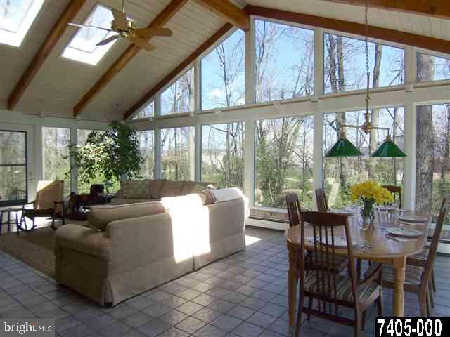 207 Haines Road York, PA 17402 - Photo 10 of 25 Gallery Image 10