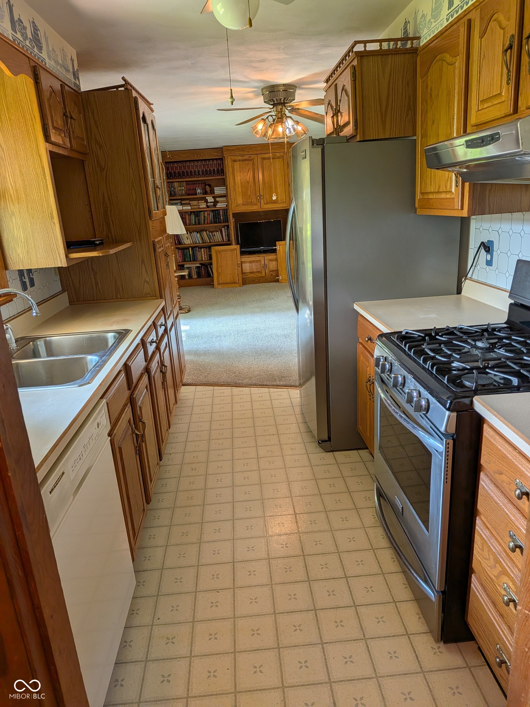 5114 Fletcher Street Anderson, IN 46013 - Photo 27 of 40