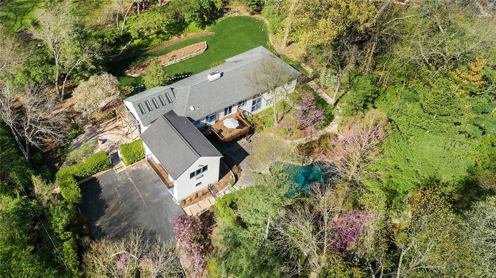 2104 North Geyer Road Frontenac, MO 63131 - Photo 23 of 52 Gallery Image 23