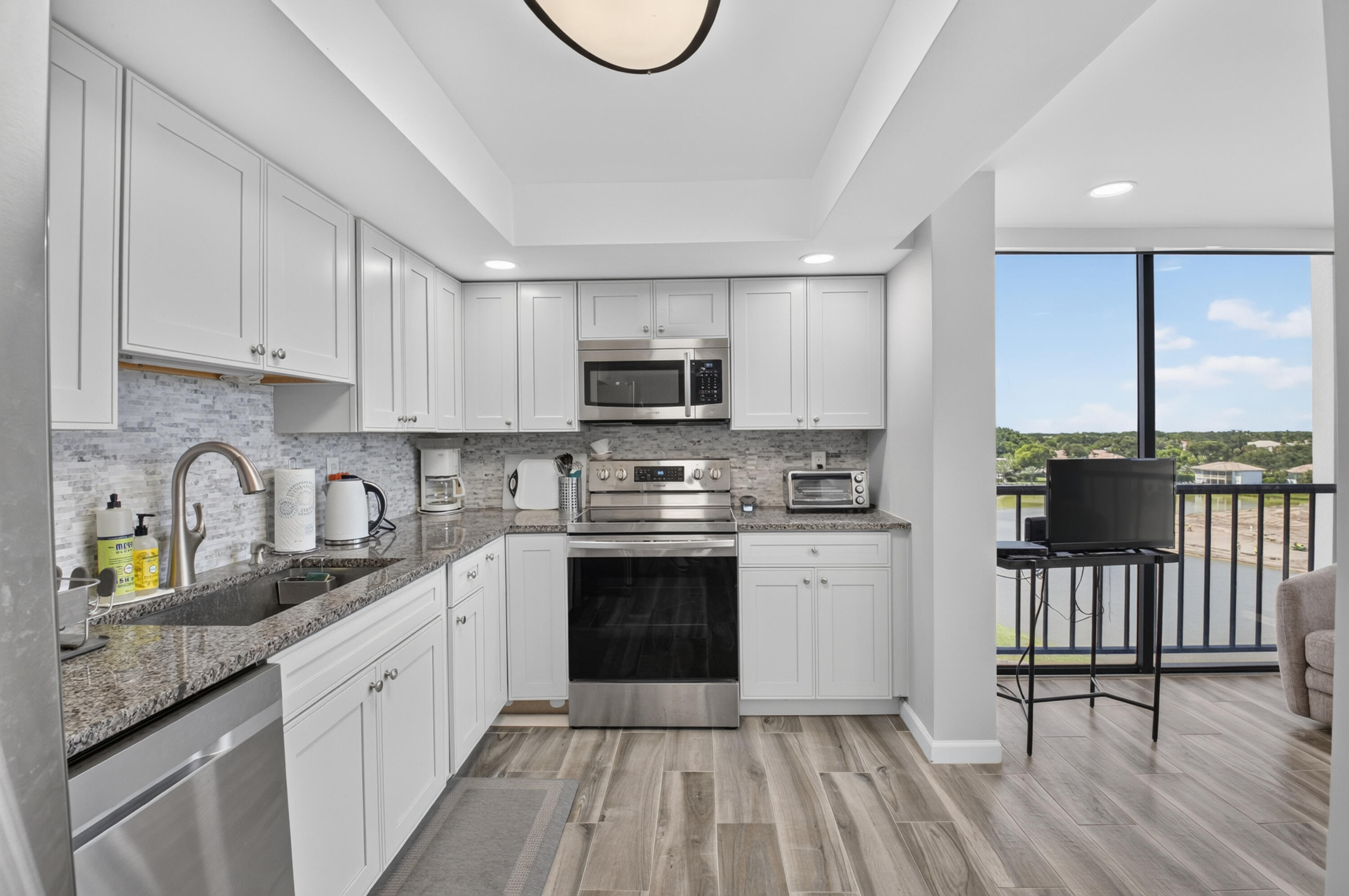 7738 Lakeside Boulevard, Unit 371 Boca Raton, FL 33434 - Photo 35 of 85 DSC_7905
