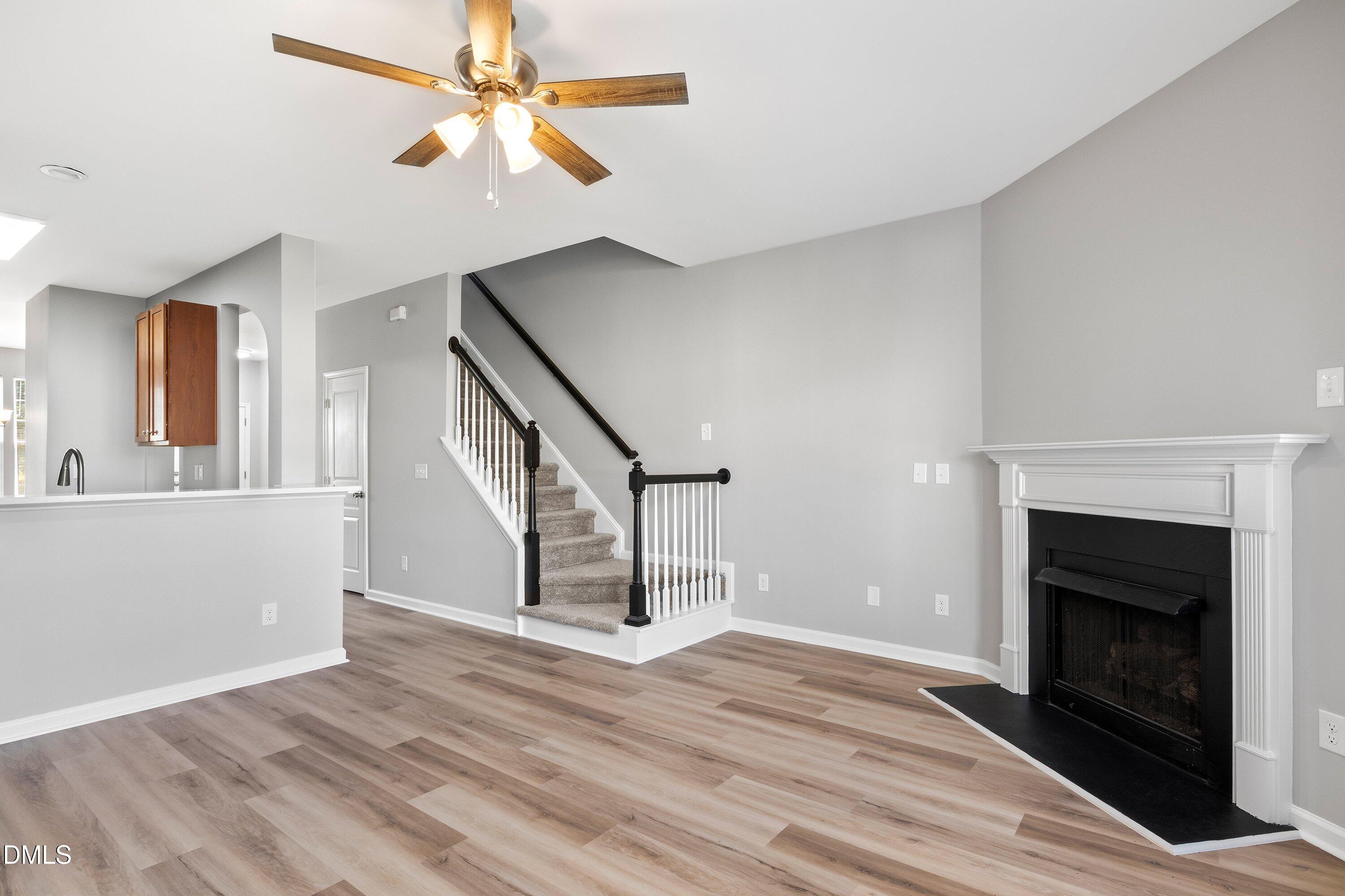 715 Bryant Street Raleigh, NC 27603 - Photo 17 of 43 22-715 Bryant St_0856