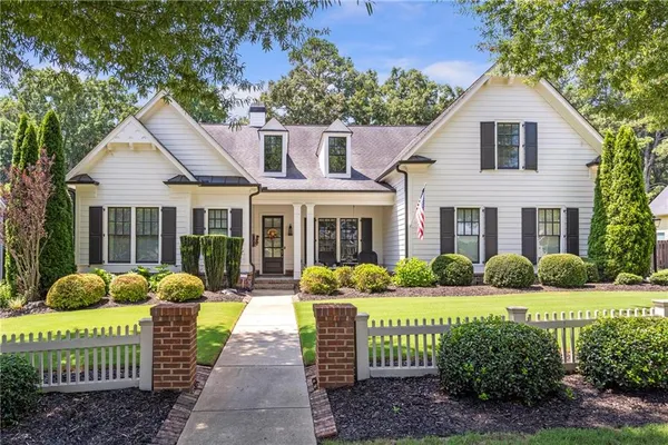 $848,900 | 4085 Williams Point Drive, Cumming, GA 30028