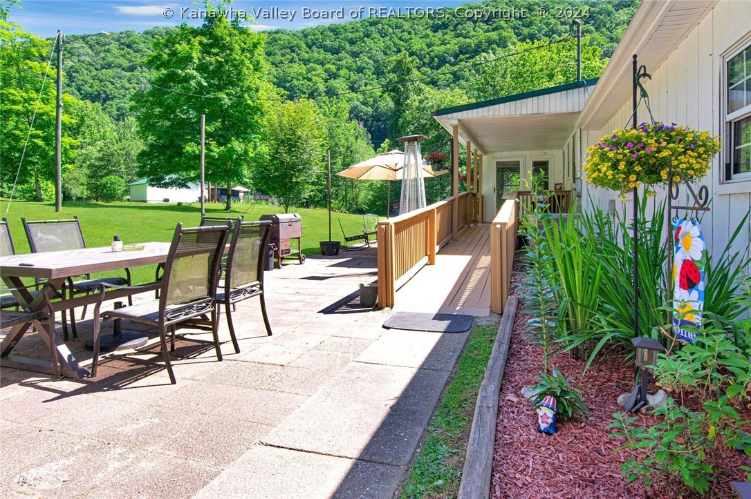 882 Joes Road Procious, WV 25164 - Photo 3 of 40 Gallery Image 3