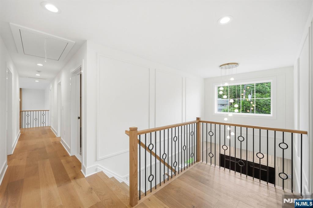 4 Dorrien Road Livingston, NJ 07039 - Photo 14 of 27 Gallery Image 14