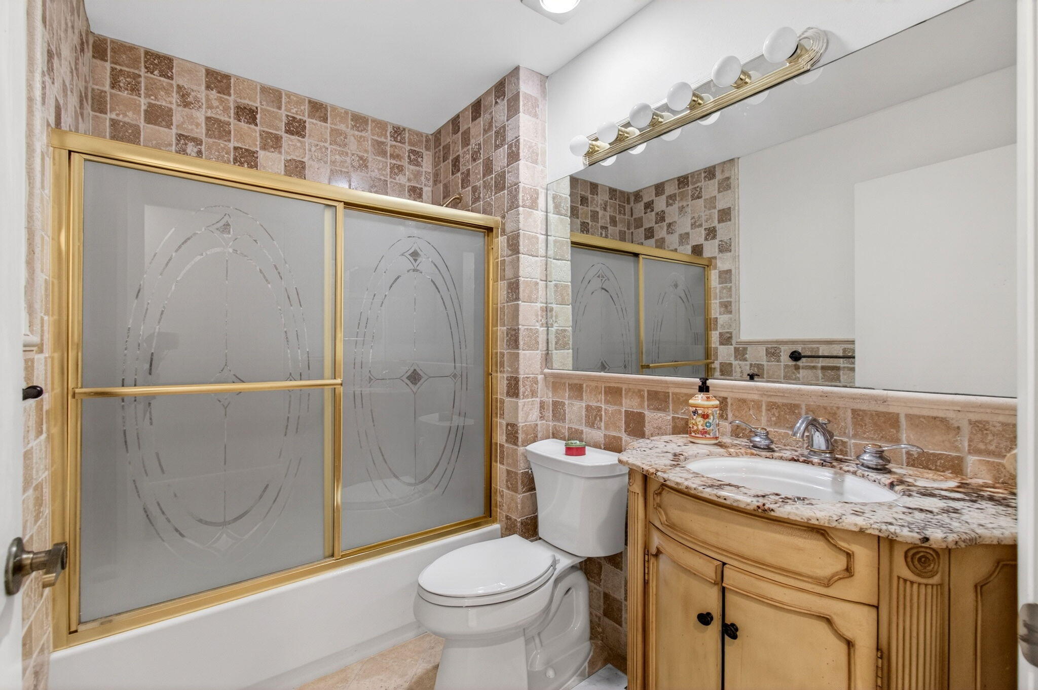 7865 La Mirada Drive Boca Raton, FL 33433 - Photo 44 of 62 bathroom 2