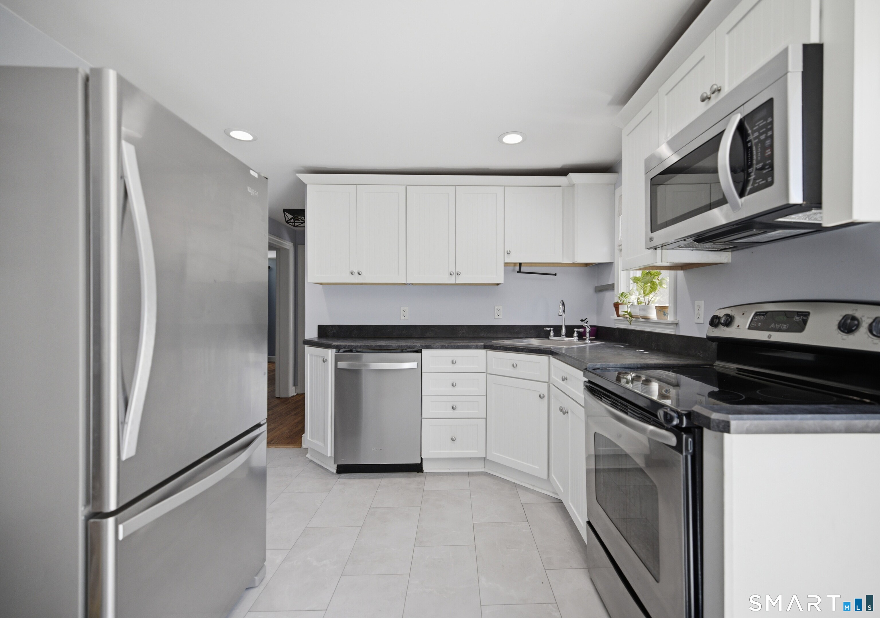 77 R Christy Hill Road Ledyard, CT 06335 - Photo 6 of 17 Gallery Image 6