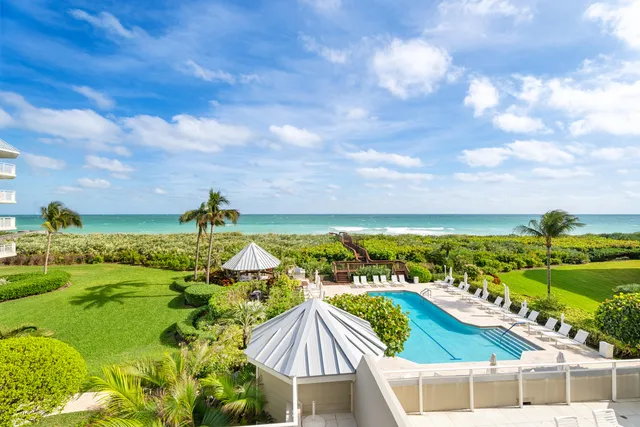 $745,000 | 579 Northeast Plantation Road, Unit N202, Stuart, FL 34996