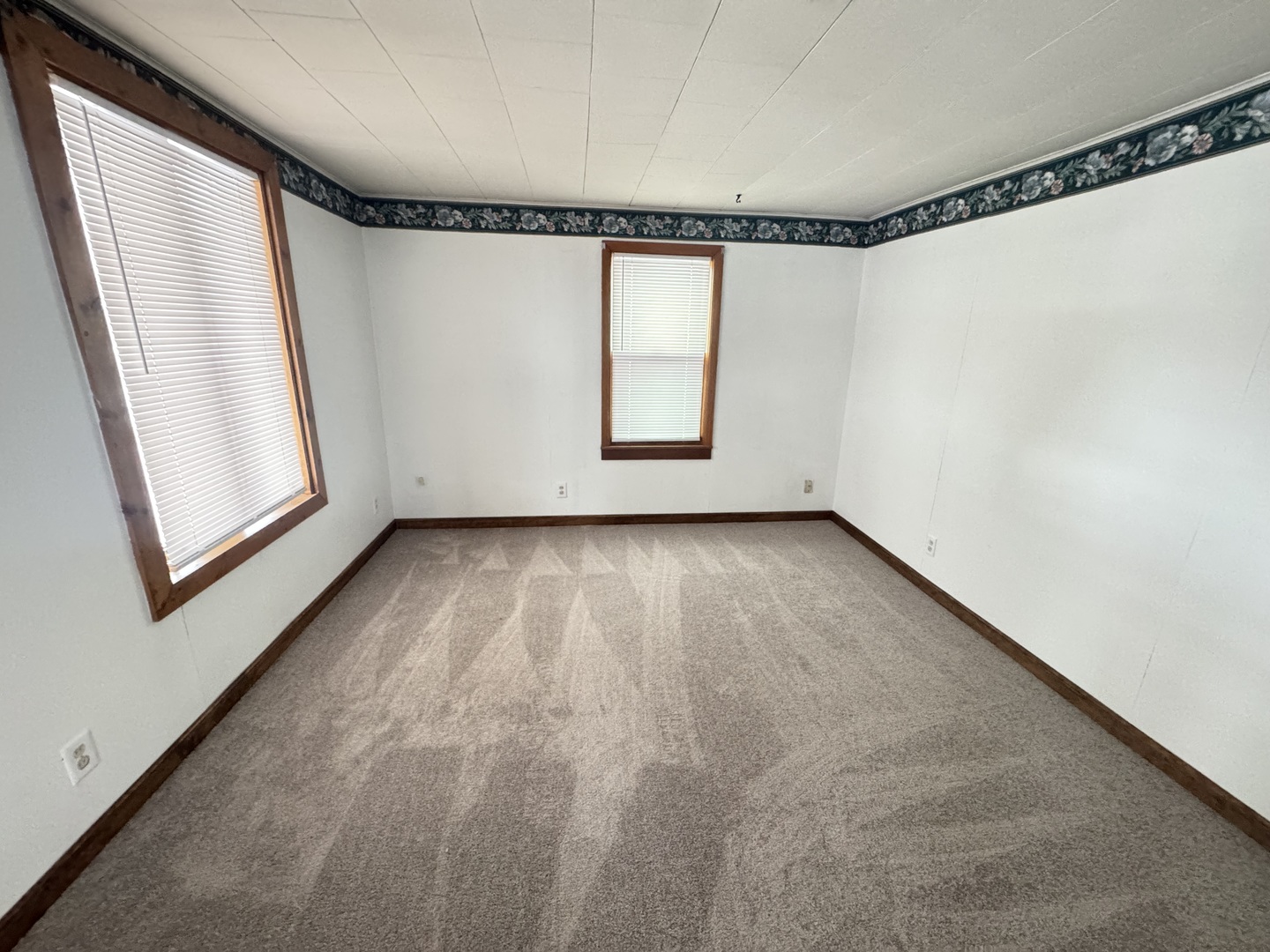 507 Jefferson Street Hanover, IL 61041 - Photo 9 of 10