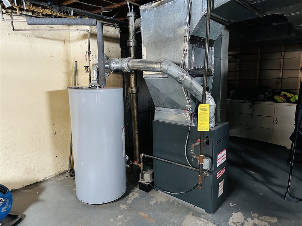 42 Marquette Street Springfield, MA 01104 - Photo 21 of 26