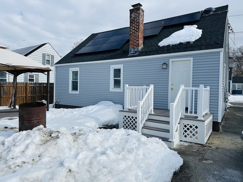 42 Marquette Street Springfield, MA 01104 - Photo 23 of 26