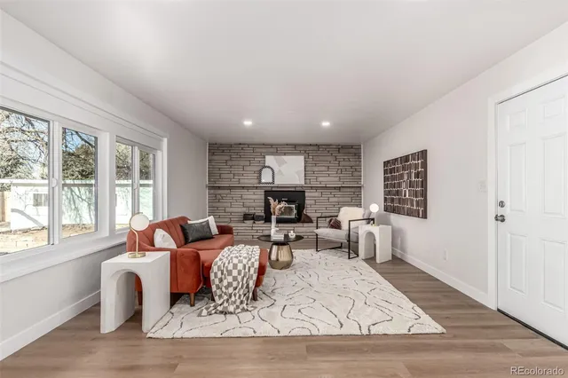 $800,000 | 7751 York Street, Denver, CO 80229