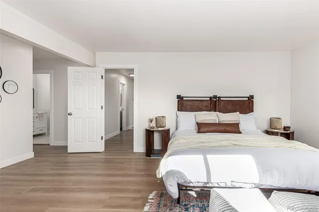 $800,000 | 7751 York Street, Denver, CO 80229