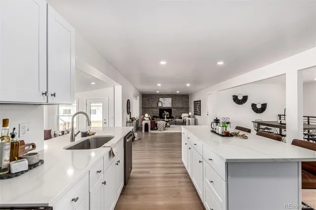 $800,000 | 7751 York Street, Denver, CO 80229