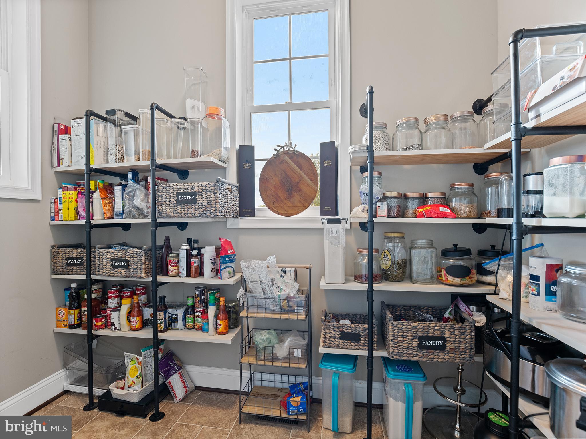 15935 Brackenburn Court Hughesville, MD 20637 - Photo 11 of 55 Butlers Pantry, lots of space