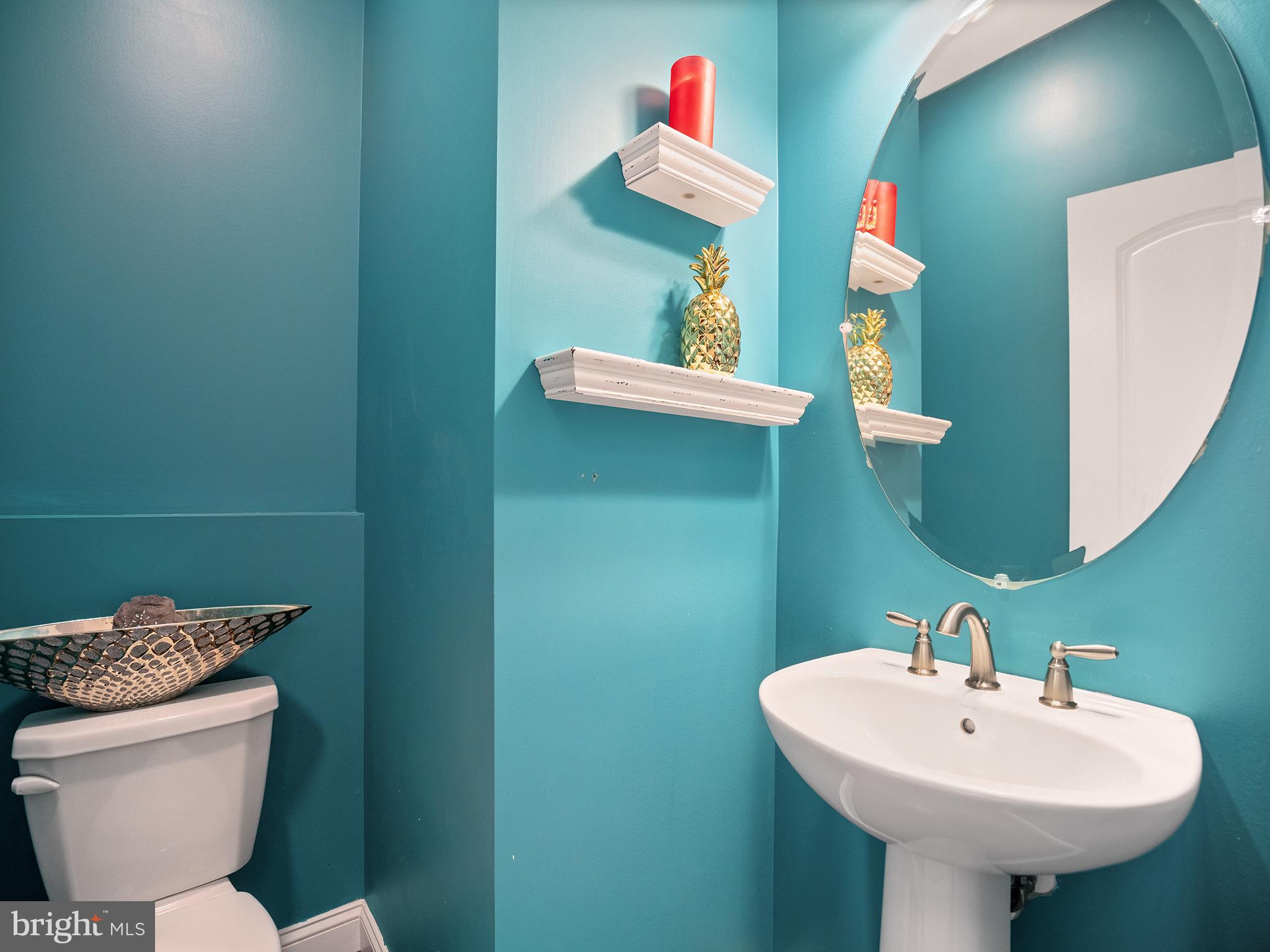 15935 Brackenburn Court Hughesville, MD 20637 - Photo 10 of 55 Powder room