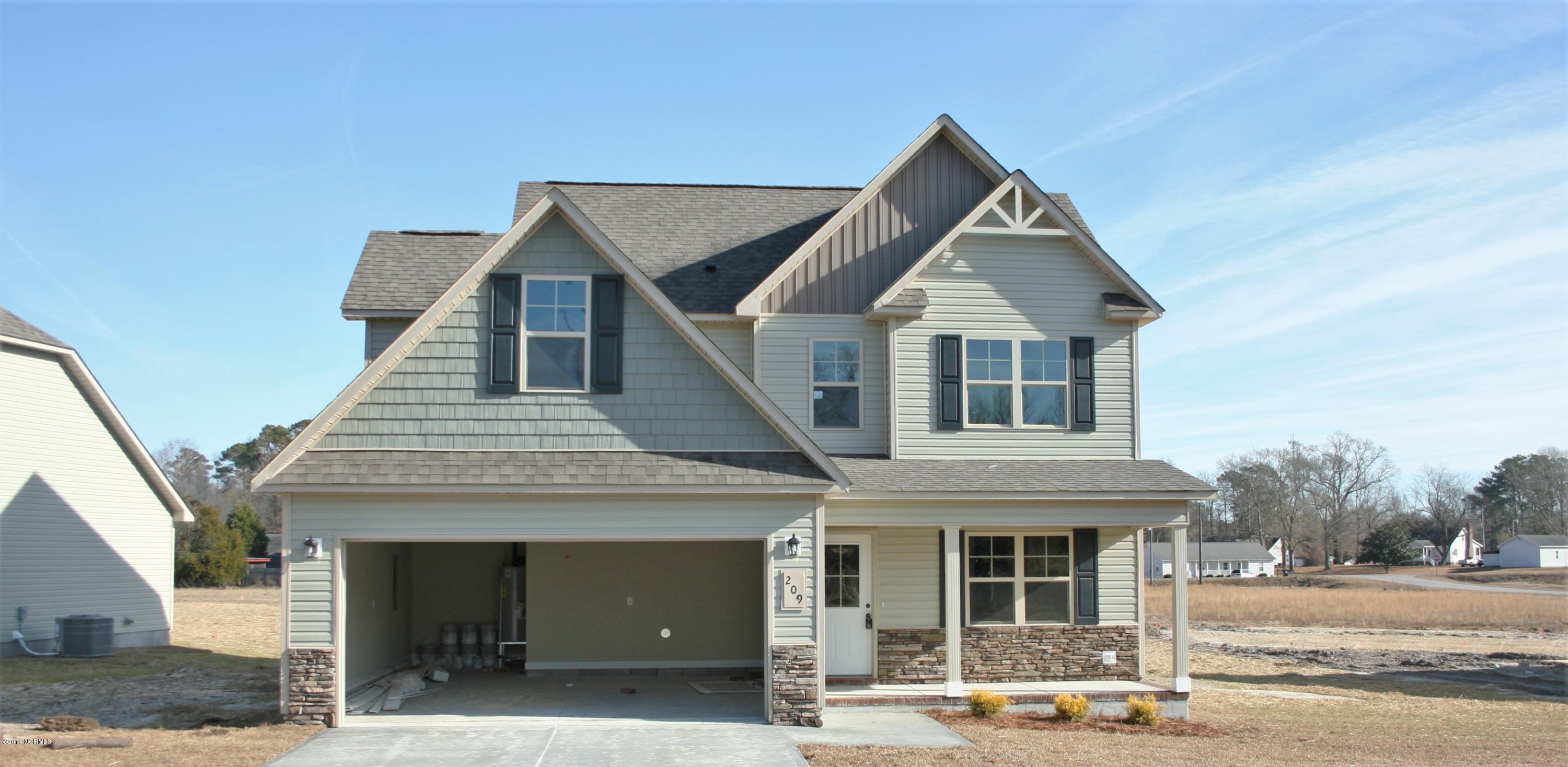 209 Peaceful Lane Hubert, NC 28539 - Photo 3 of 21 As of 1/16