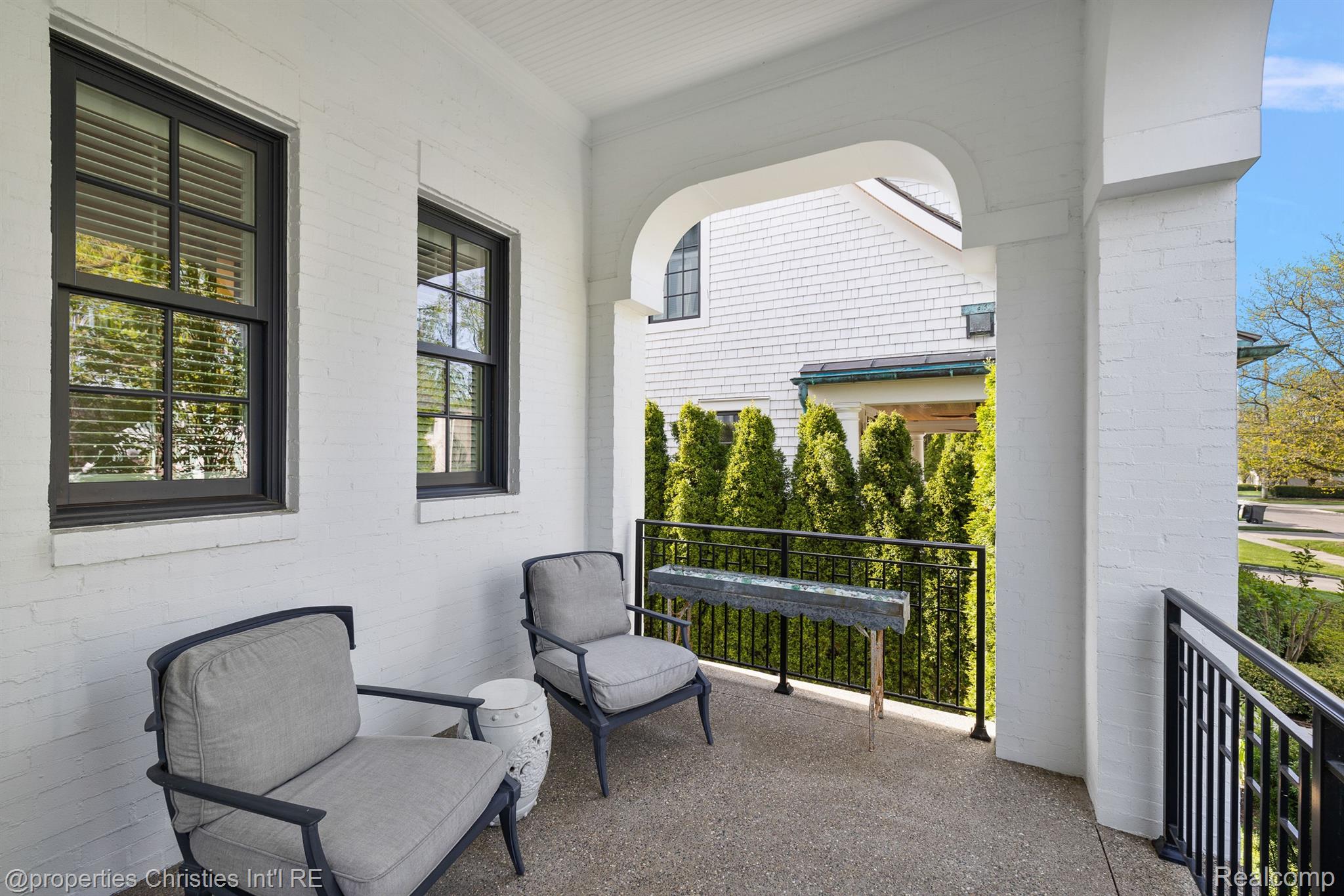 376 Baldwin Road Birmingham, MI 48009 - Photo 10 of 98 Gallery Image 10