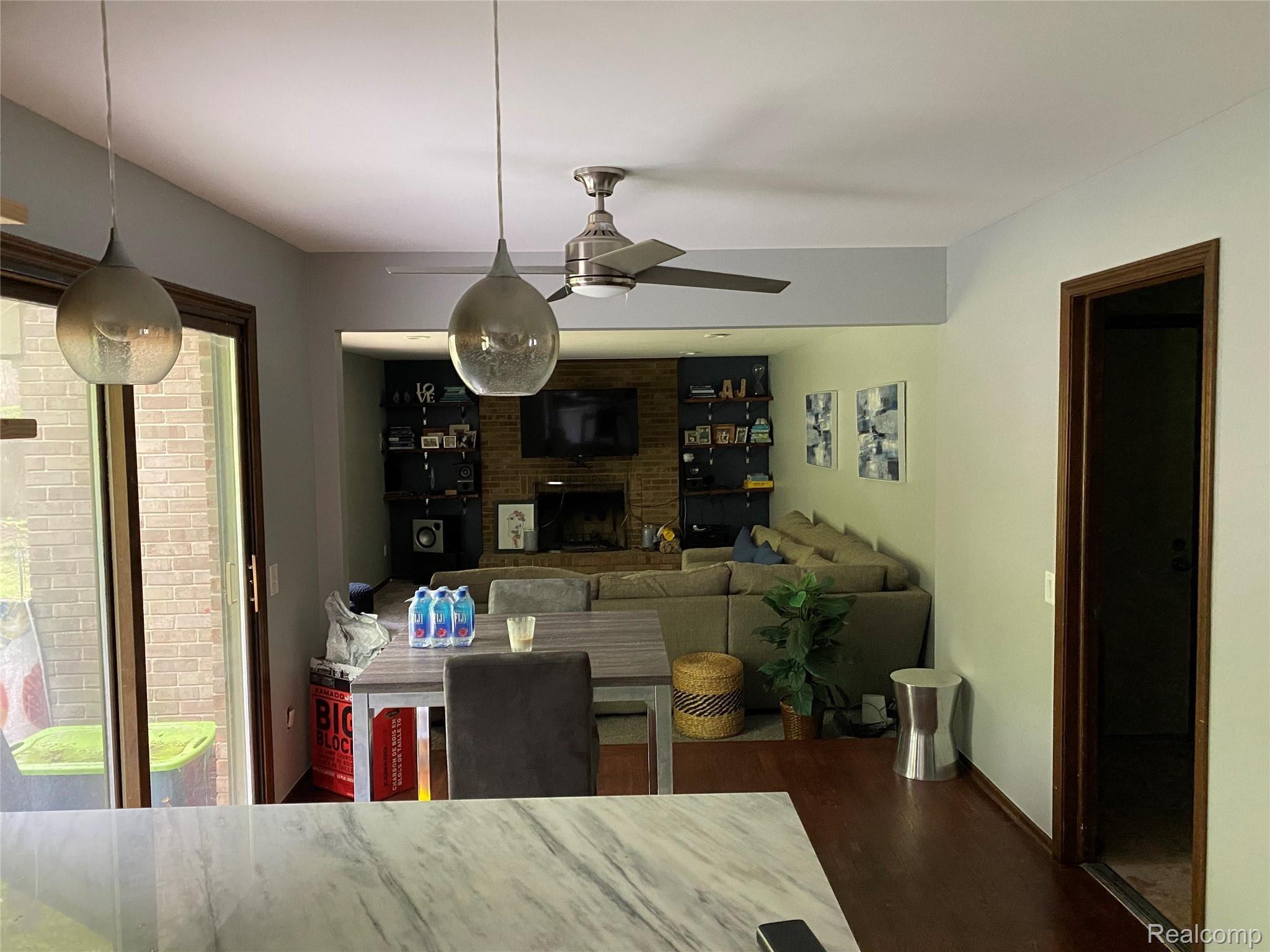 36798 Chesapeake Road Farmington, MI 48335 - Photo 14 of 32 14.jpeg