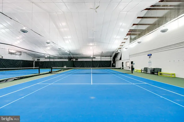 $2,899 | 205 Yoakum Parkway, Unit 209, Alexandria, VA 22304