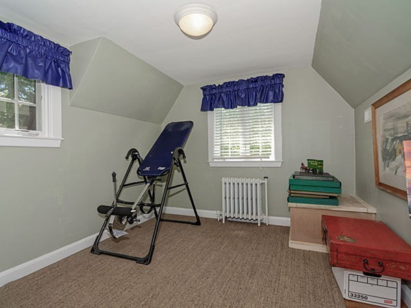 416 Clinton Road Brookline, MA 02445 - Photo 25 of 30 Gallery Image 25