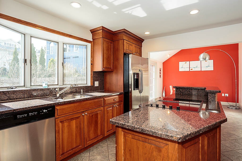 4 Monadnock Road Arlington, MA 02476 - Photo 10 of 30 Gallery Image 10