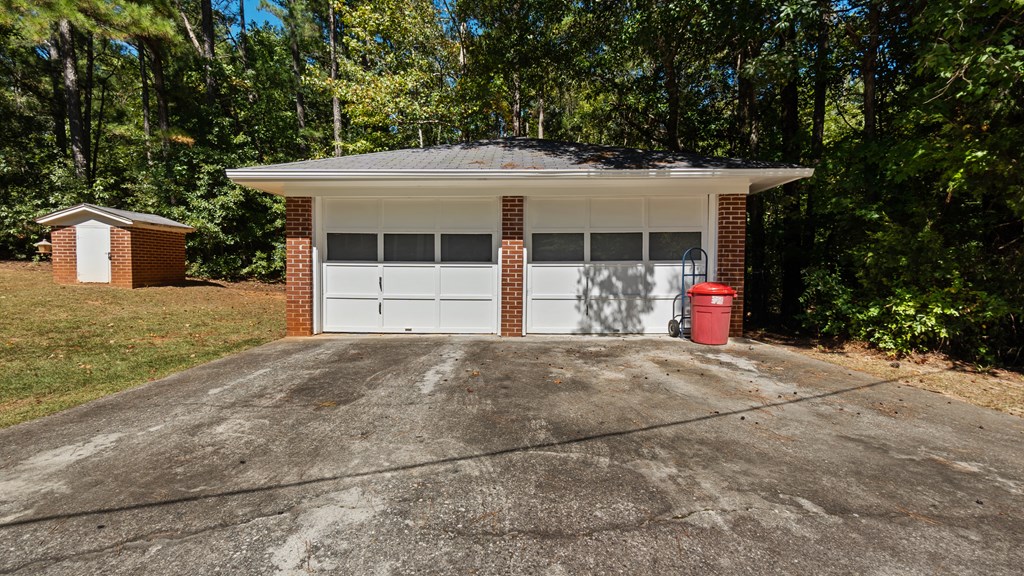 1565 Barnes Mill Road Hamilton, GA 31811 - Photo 8 of 42 Gallery Image 8