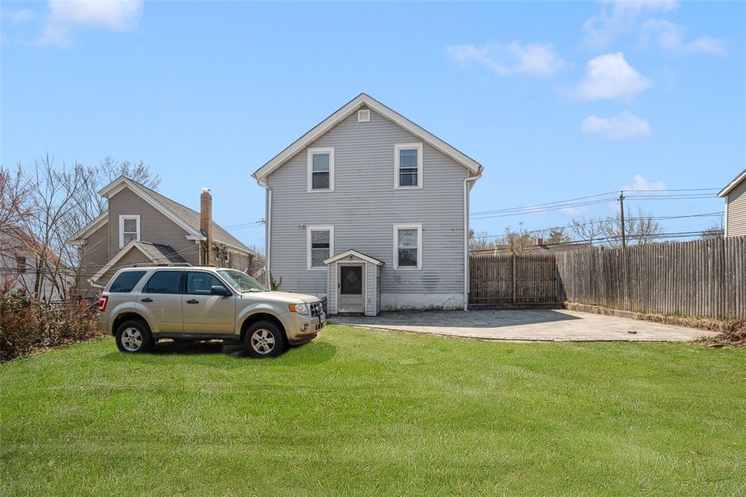 70 Highland Street West Warwick, RI 02893 - Photo 19 of 23