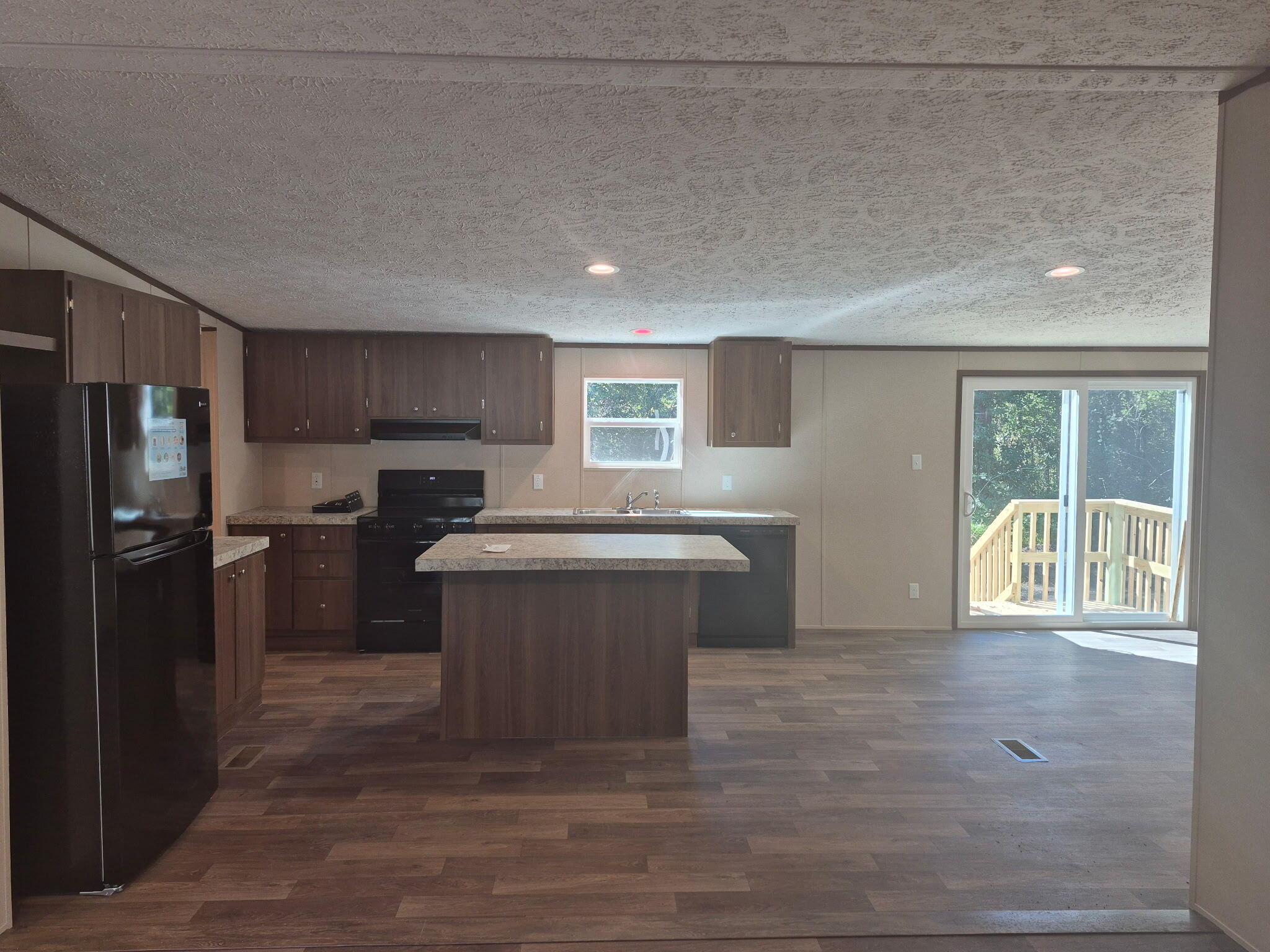 178 Jared Road Walterboro, SC 29488 - Photo 6 of 20 8702356687605312075_b0f5fe92-ab60-4e57-8