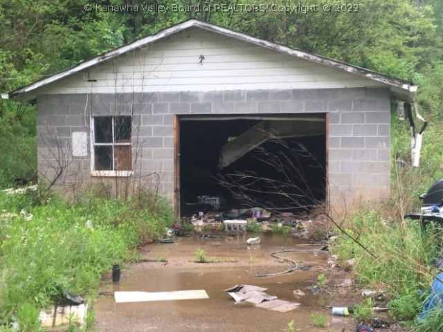 10342 State Rt 3 Road Seth, WV 25181 - Photo 18 of 22 Gallery Image 18