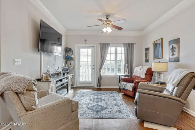 $325,000 | 1521 Camellia Boulevard, Unit 4401, Lafayette, LA 70508