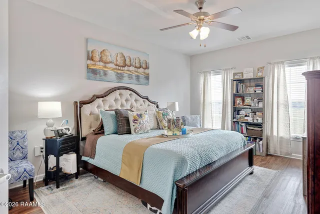 $325,000 | 1521 Camellia Boulevard, Unit 4401, Lafayette, LA 70508