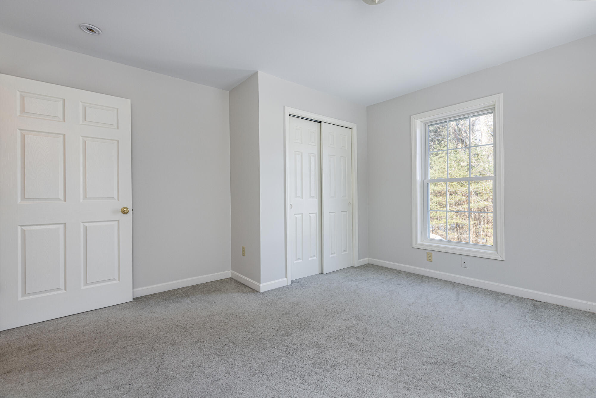 50 Tuttle Road Cumberland, ME 04021 - Photo 28 of 40 21