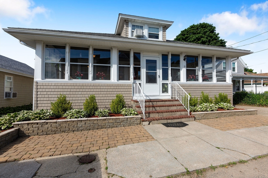 13 5th Street Wareham, MA 02558 - Photo 2 of 42