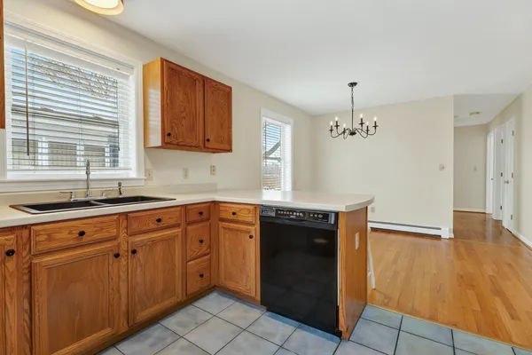 $440,000 | 136 Dawson Street, South Portland, ME 04106
