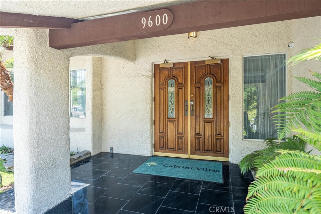 9576 Vía Bernardo Burbank, CA 91504 - Photo 32 of 38 a view of front door of house