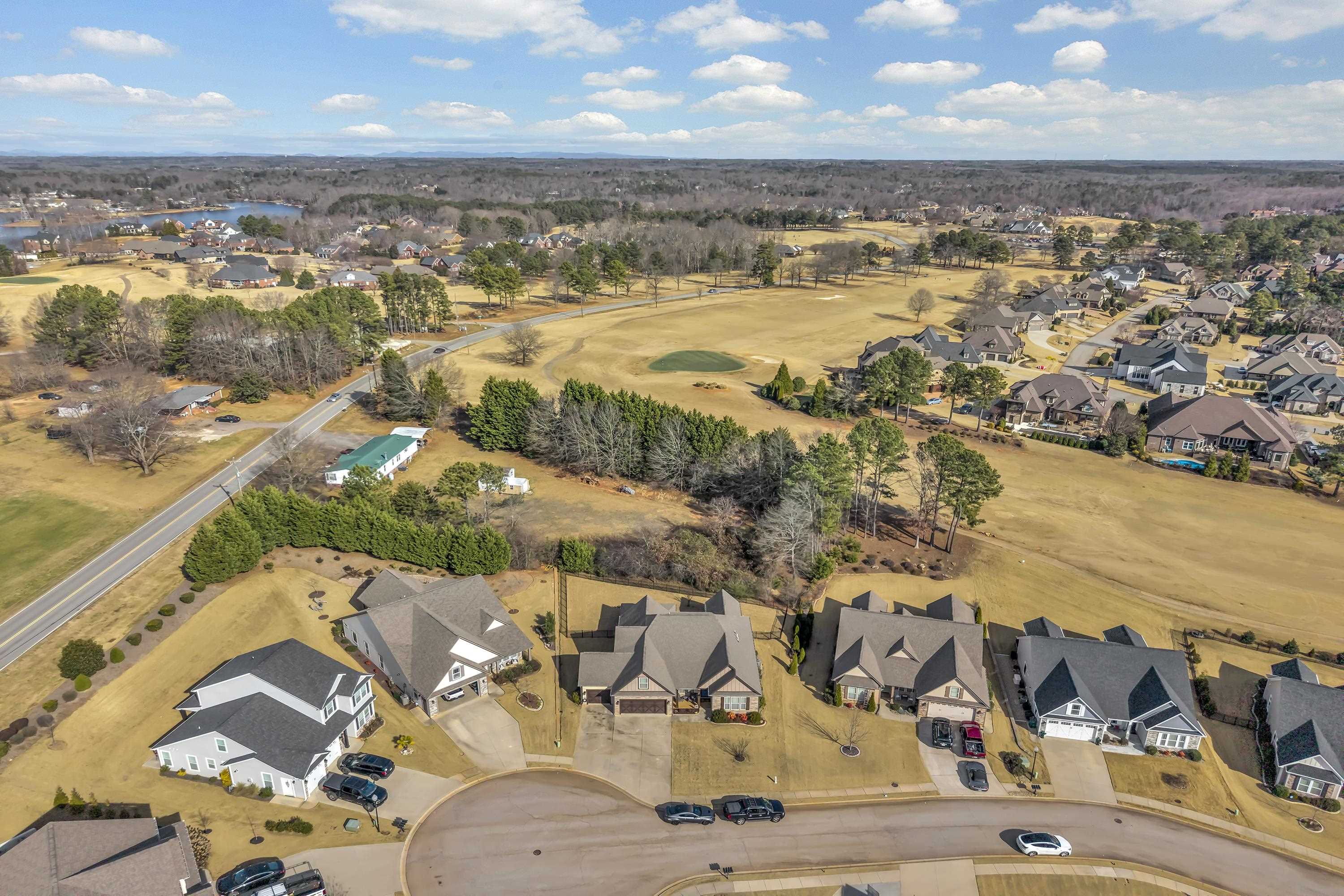 324 Holly Oaks Lane Inman, SC 29349 - Photo 3 of 33