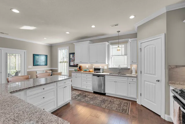 $585,000 | 324 Holly Oaks Lane, Inman, SC 29349