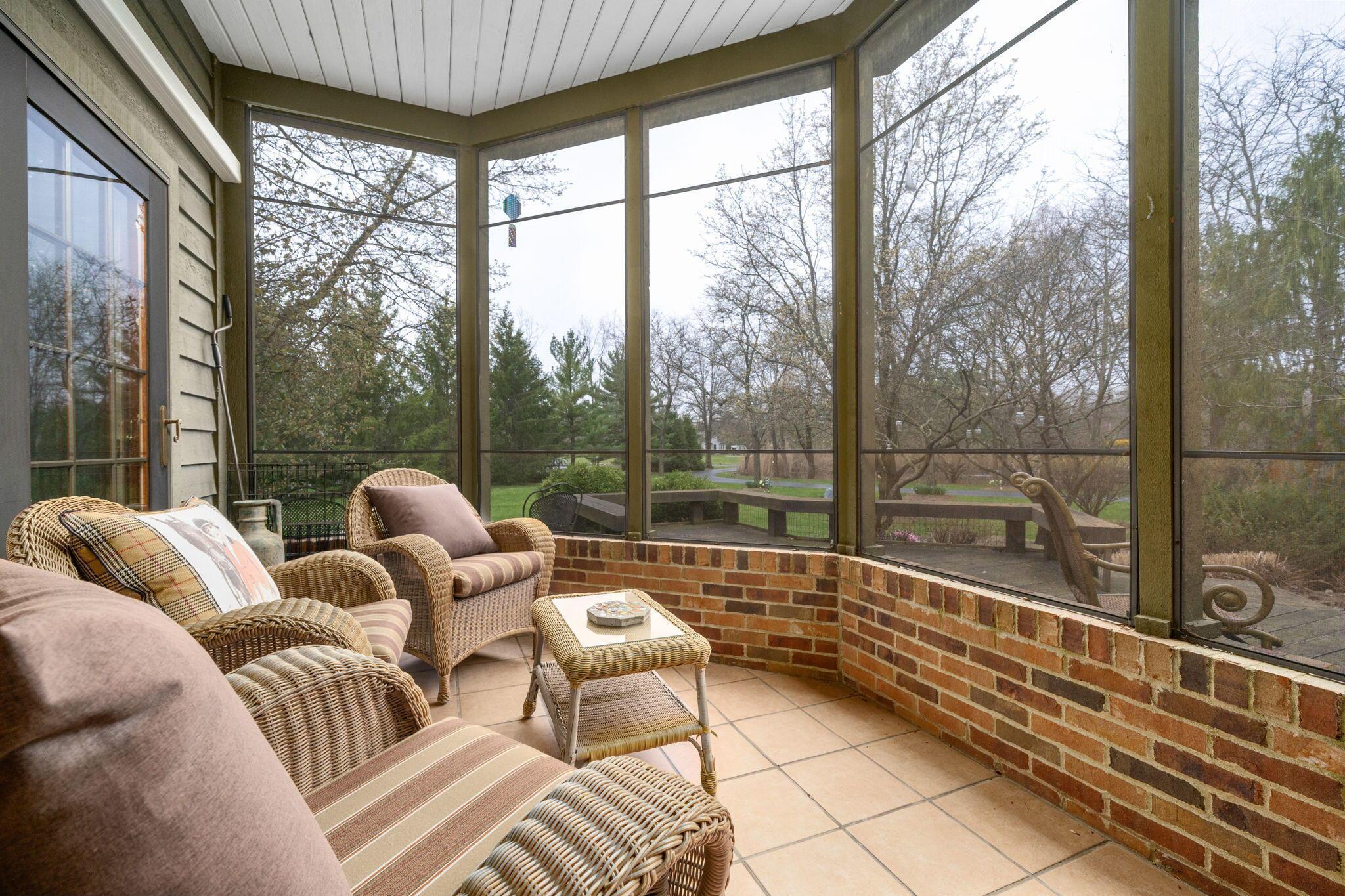 3450 Mann Road Blacklick, OH 43004 - Photo 79 of 134 Screened Porch