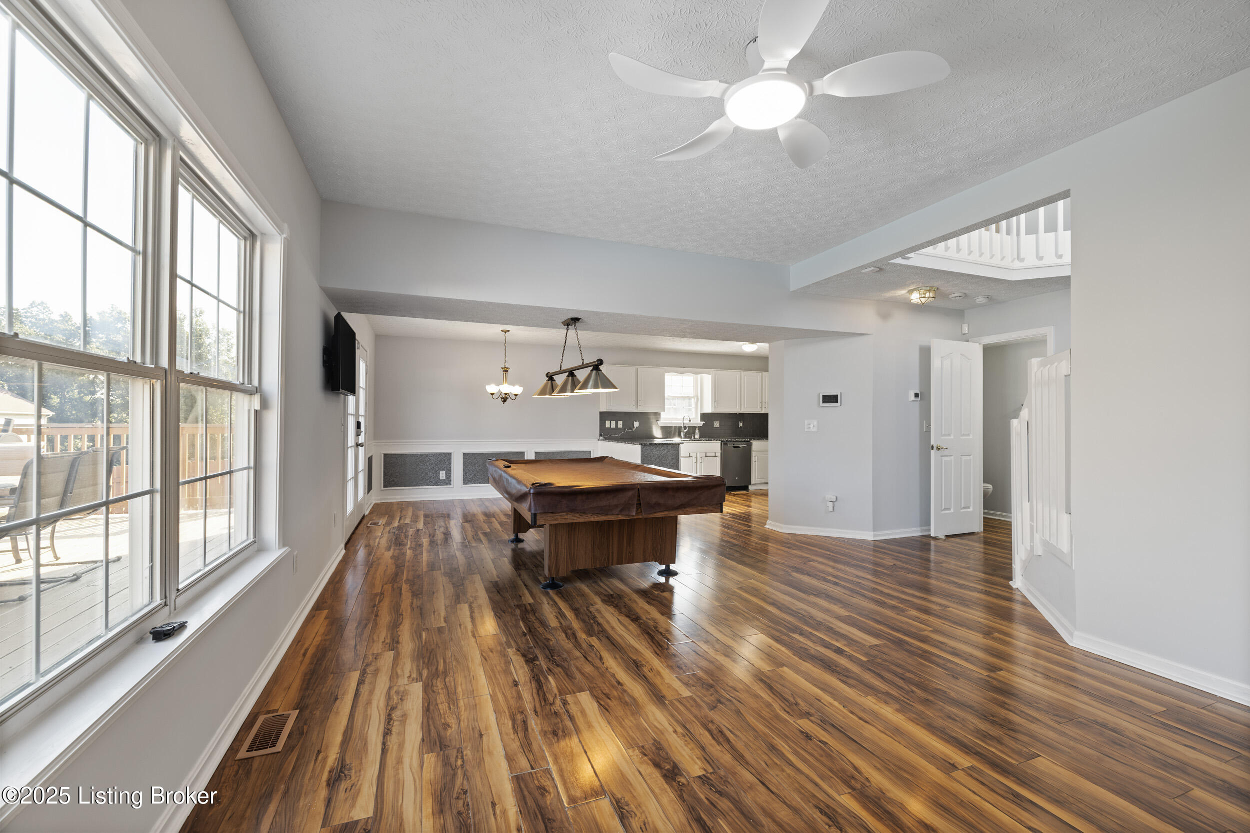 7824 Lariat Road Louisville, KY 40219 - Photo 8 of 48 3U8A8299