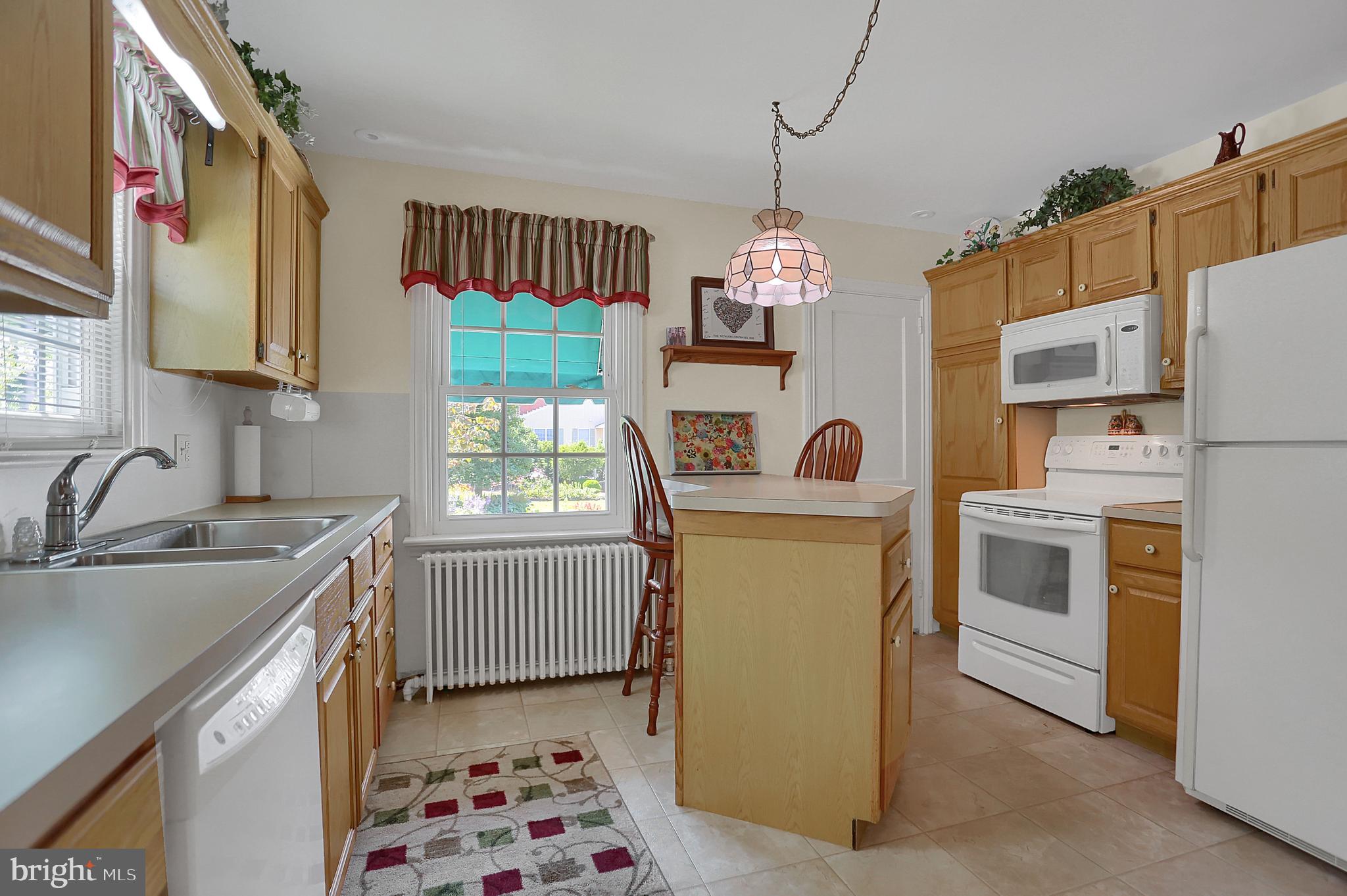 262 South Cedar Street Lititz, PA 17543 - Photo 19 of 33