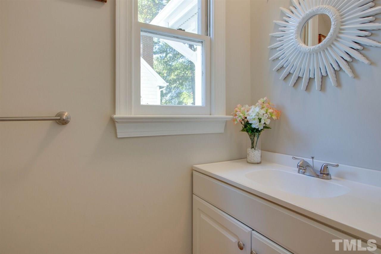 3708 East Jameson Road Raleigh, NC 27604 - Photo 14 of 25