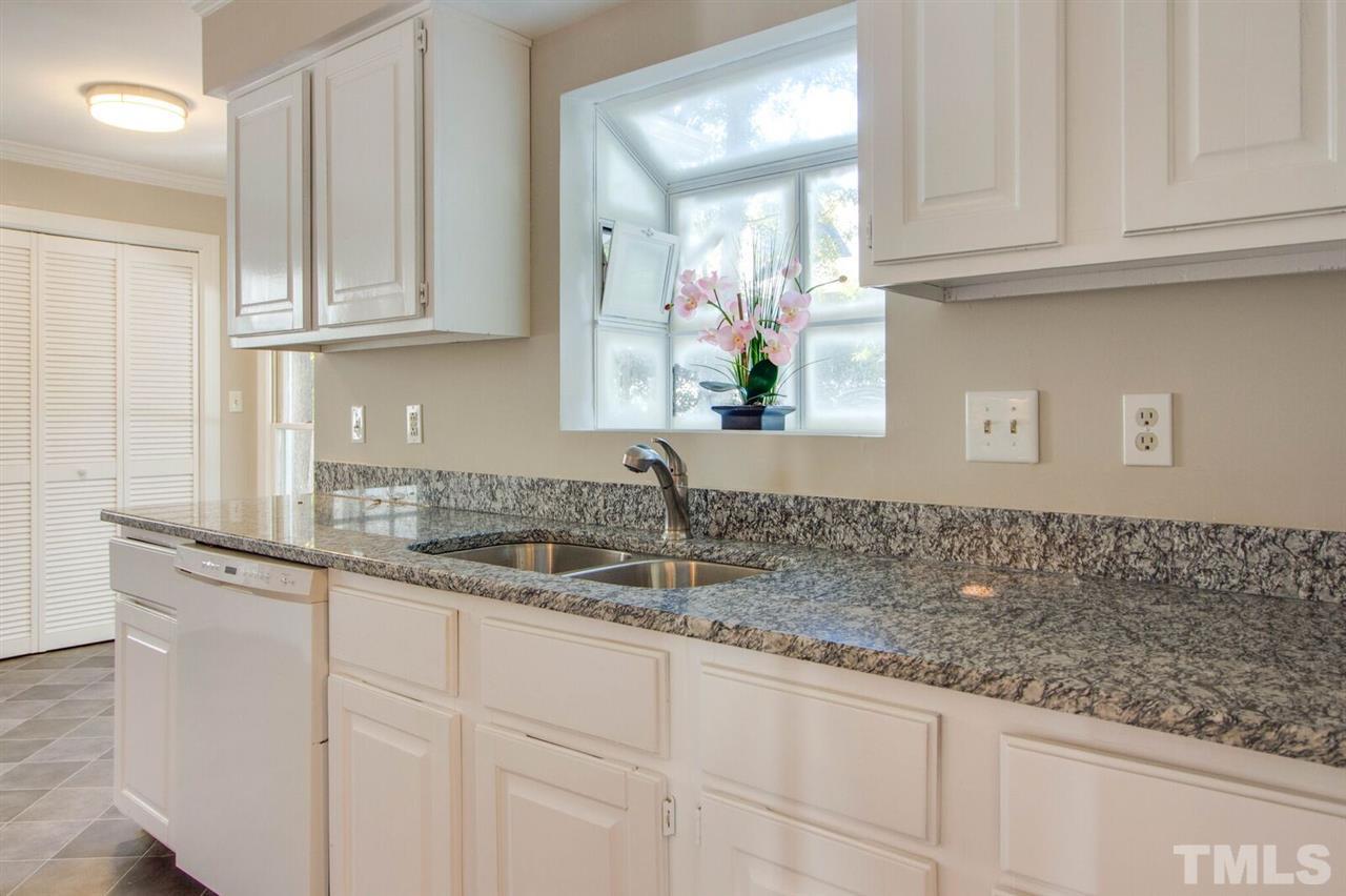 3708 East Jameson Road Raleigh, NC 27604 - Photo 9 of 25