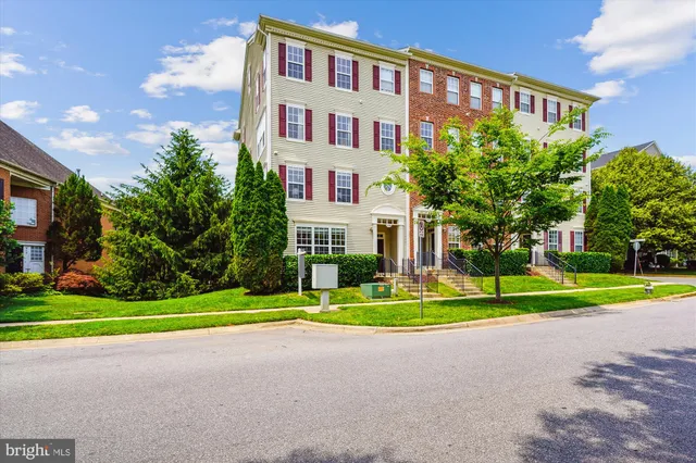 $524,900 | 604 Highland Ridge Avenue, Unit 100, Gaithersburg, MD 20878