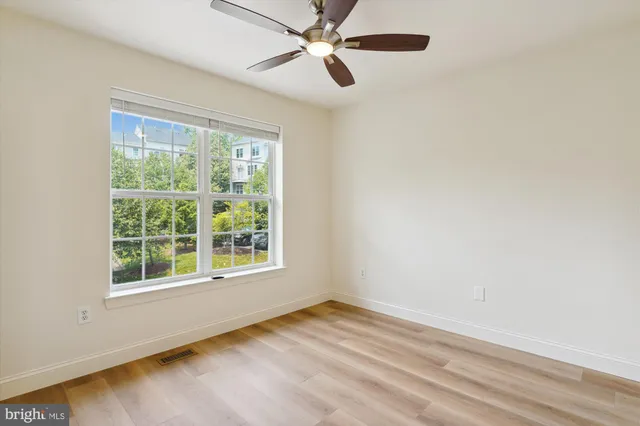 $524,900 | 604 Highland Ridge Avenue, Unit 100, Gaithersburg, MD 20878