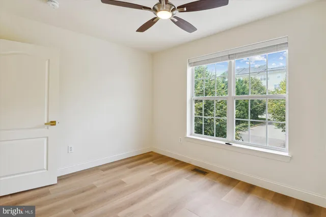 $524,900 | 604 Highland Ridge Avenue, Unit 100, Gaithersburg, MD 20878