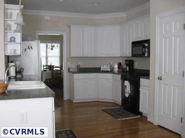 795 Three Chopt Road Manakin-Sabot, VA 23103 - Photo 5 of 8 Other - Master bedroom w/bay window to beautiful woodland views