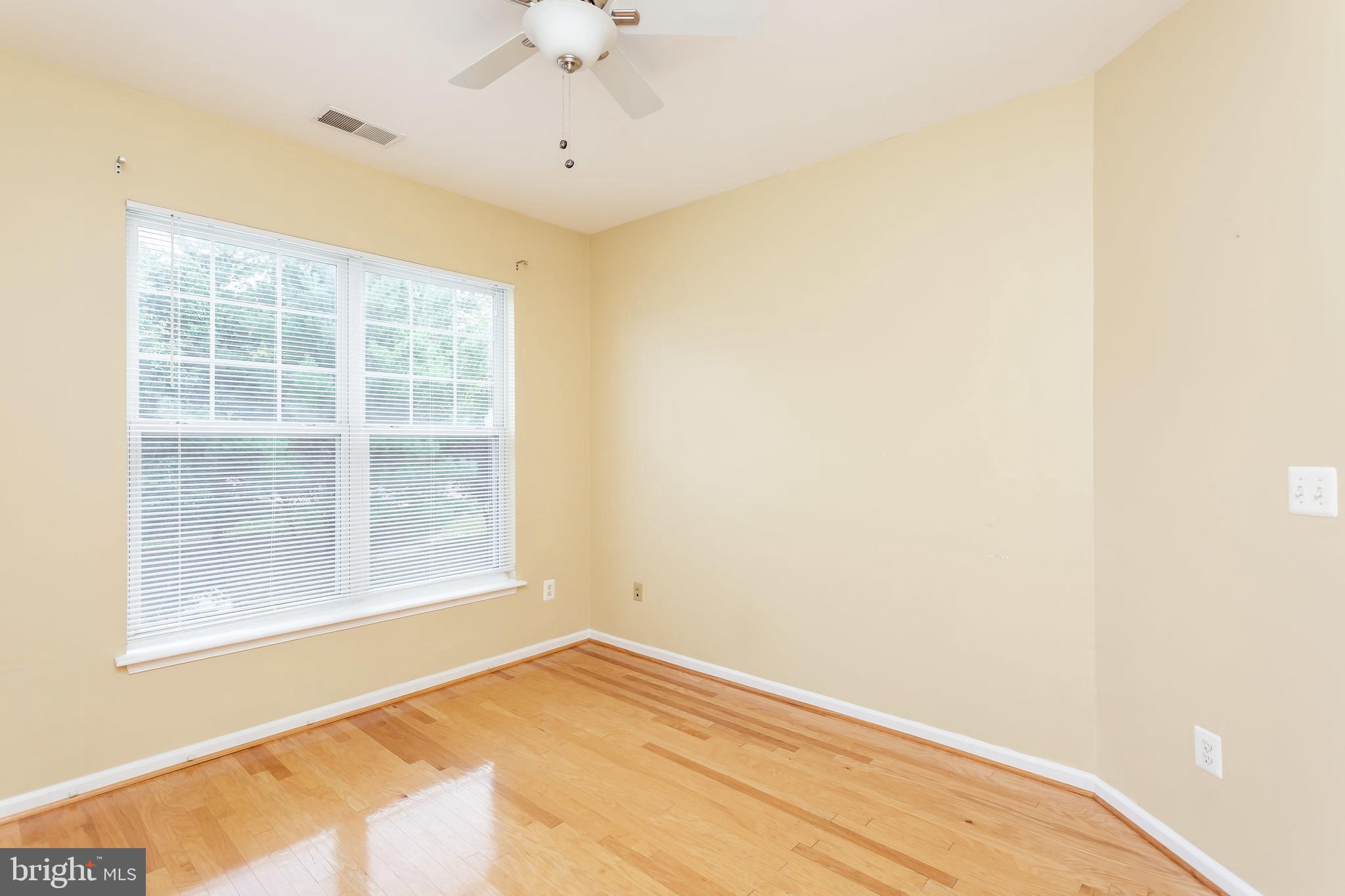 52 Barbican Way, Unit 52 Baltimore, MD 21208 - Photo 23 of 29 an empty room with a window