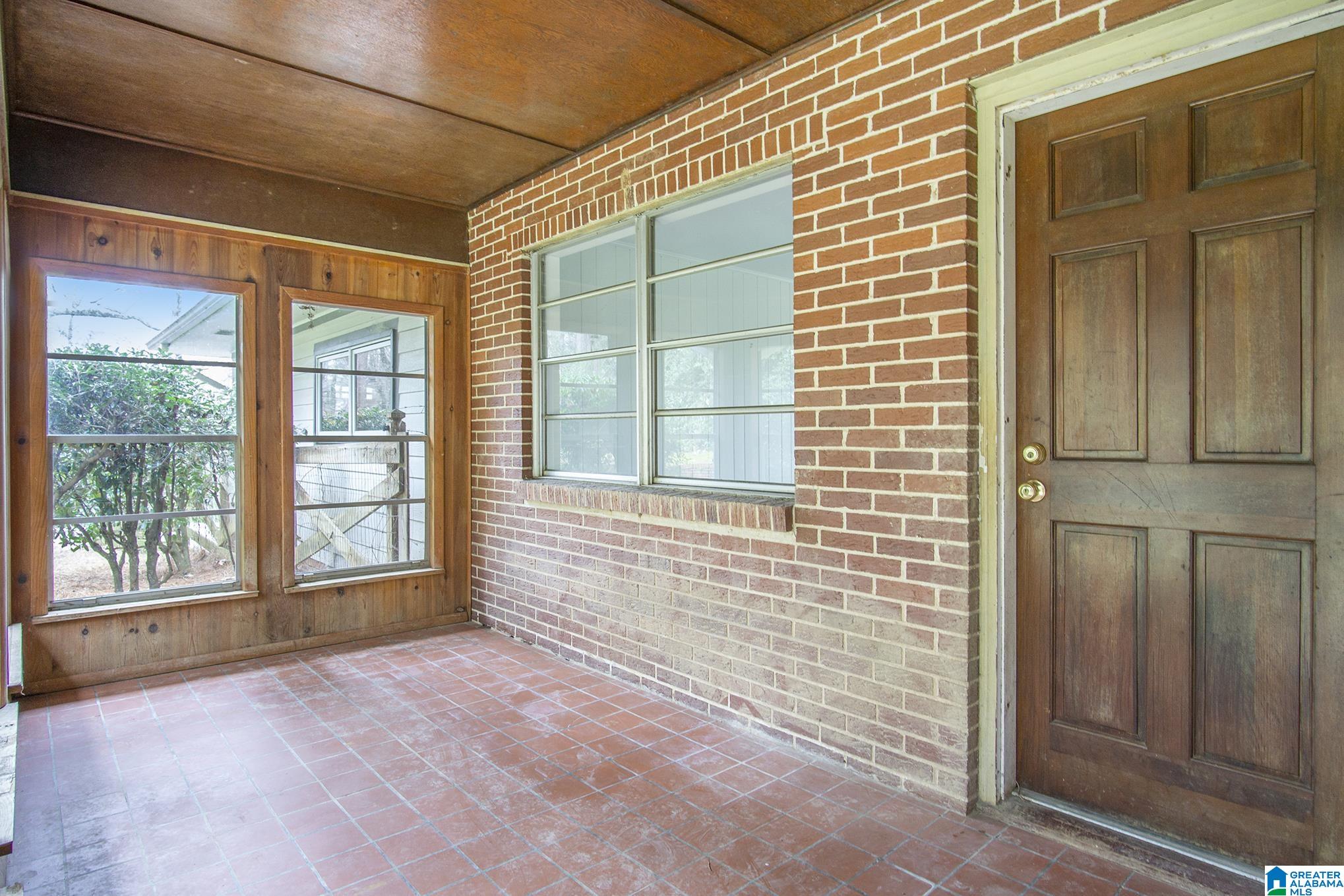 2751 Eastern Valley Road Leeds, AL 35094 - Photo 35 of 47
