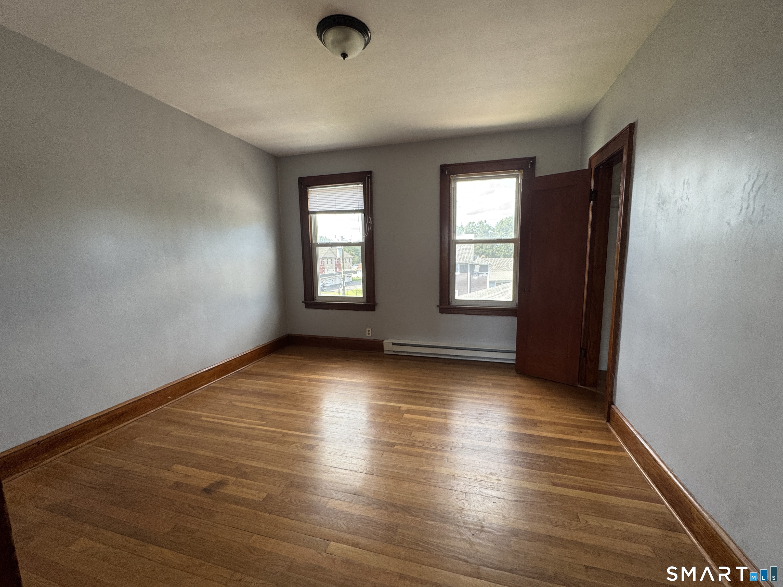 81 Chambers Street, Unit 1 Waterbury, CT 06708 - Photo 10 of 14 Gallery Image 10